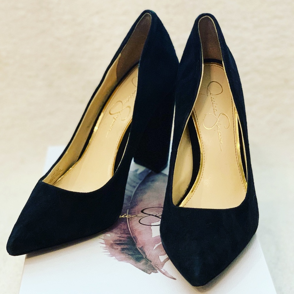Jessica Simpson Black Pointed Toe Heel